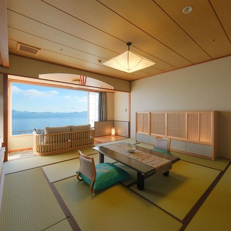 Hotel Ofutei Fukuyama Bagian luar foto