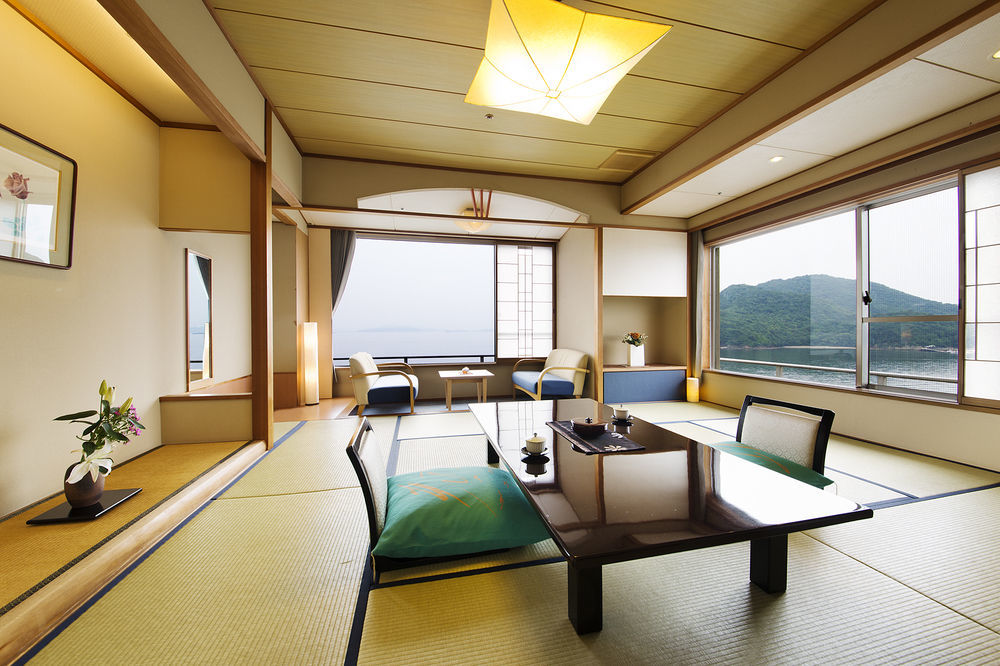 Hotel Ofutei Fukuyama Bagian luar foto